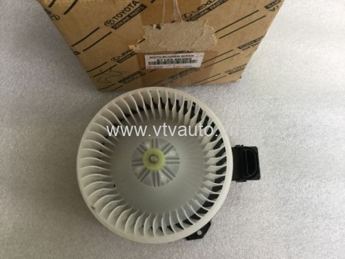 Quạt dàn lạnh trước Toyota Innova 2010 