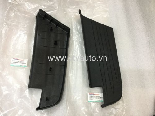 Ốp nhựa cản sau Isuzu D-max 2008-2012 