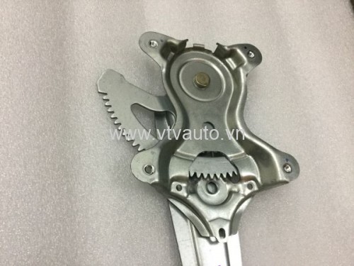 Compa lên kính sau phụ Toyota Vios 2008-2013