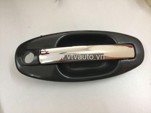 Tay mở cửa ngòai Hyundai Santafe 2002