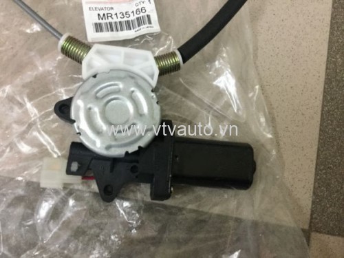 Compa lên kính liền mô tơ FR Mitsubishi Pajero V6