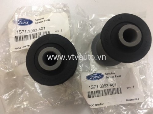 Cao su đầu nhỏ càng A Ford Mondeo 2005