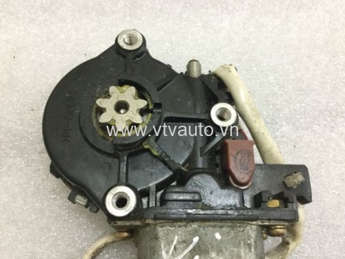 Mô tơ lên xuống kính bên lái Ford Everest 2006