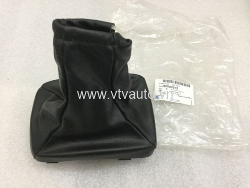 Che bụi cần số Daewoo Nubira 1.6