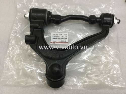 Càng A trên RH Toyota Hiace 2001 -2004