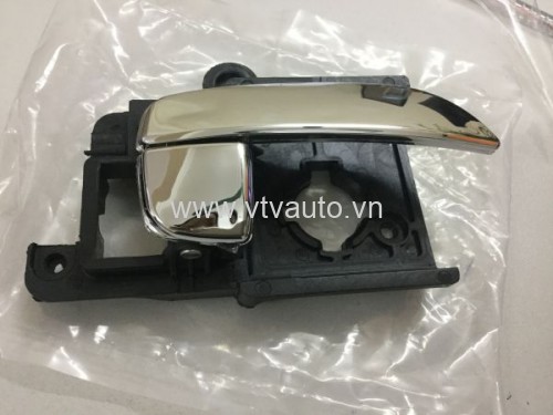 Tay mở trong phải Hyundai Elantra 2011