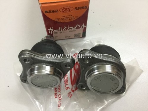 Rô tuyn đứng trên Mitsubishi Triton 2010