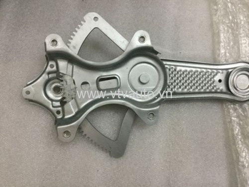Compa lên kính FL Toyota Vios G ,2006