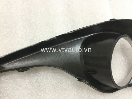 Ốp đèn gầm Toyota Highlander 2011-2015