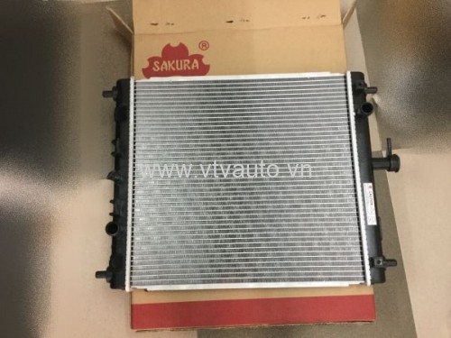 Két nước Suzuki APV 
