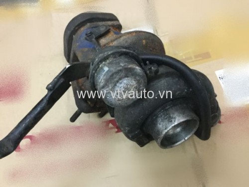 Tu bô Ssangyong Korando 