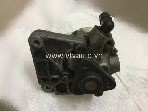 Bơm trợ lực BMW 325i 2002-2007 