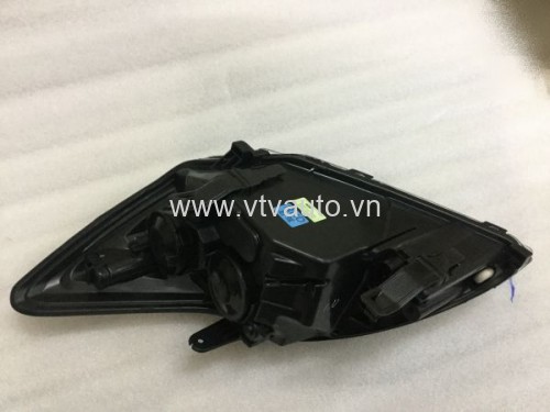 Đèn pha Rh Ford Focus 2012-2015   