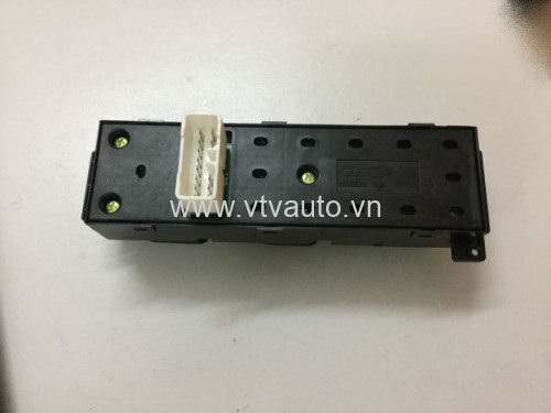 Công tắc lên kính tổng Hyundai Santafe  2007-2009 
