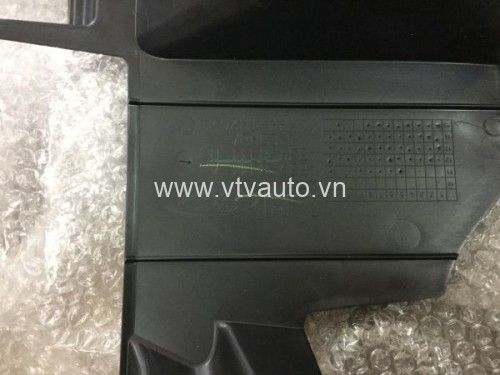Tấm nhựa hướng gió két nước bên trái Ford Ranger 2.2,2012-2016  