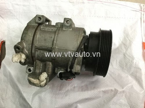 Lốc điều hòa Kia Caren bãi