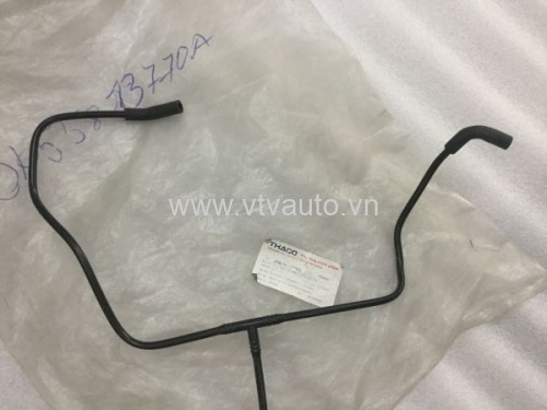 Ống tuy ô thông hơi trên dàn cò Kia Canival 2007-2008