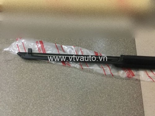 Nẹp chân kính cửa trái FL Toyota Camry 2009-2013 