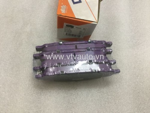 Má phanh trước Toyota 16 chỗ  2015-2019 