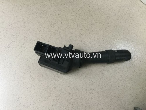 Công tắc gạt mưa sau Toyota Innova 2007-2015