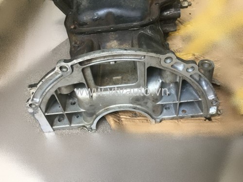 Đáy các te liên tục đối trong Toyota Camry 2007-2013