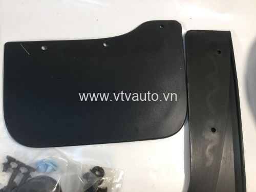 Bộ chắn bùn bánh Ford Everest
