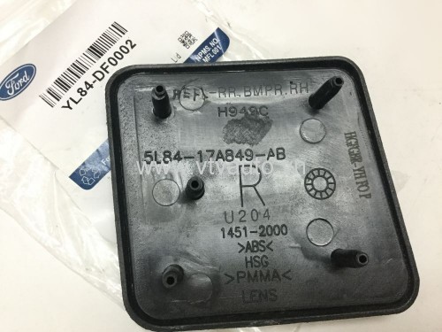 Đèn phản quang sau RH (Đèn cản sau) Ford Escape 2001-2003