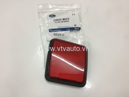 Đèn phản quang sau RH (Đèn cản sau) Ford Escape 2001-2003
