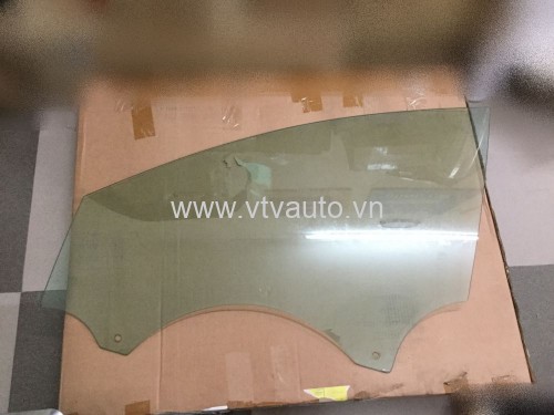 Kính cánh cửa trước trái Ford Mondeo 2010-2015