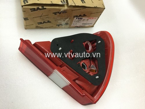 Đèn hậu bên phải Mitsubishi Lancer 1998-2001