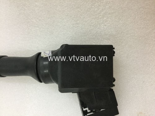 Công tắc gạt mưa (Tay gạt mưa) Toyota Innova 2006-2013