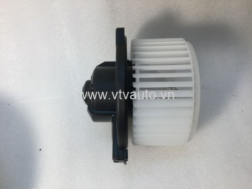 Quạt dàn lạnh Isuzu Hilander 2002-2008