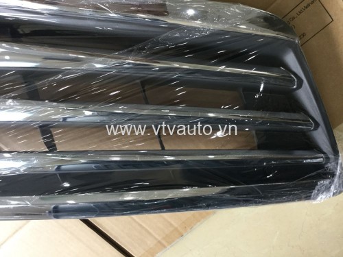 Mặt ca lăng Nissan Teana 2010, J32