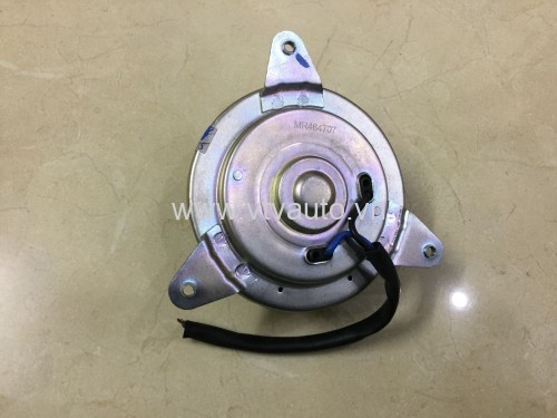 Mô tơ quạt két nước Ford Escape 2005-2010