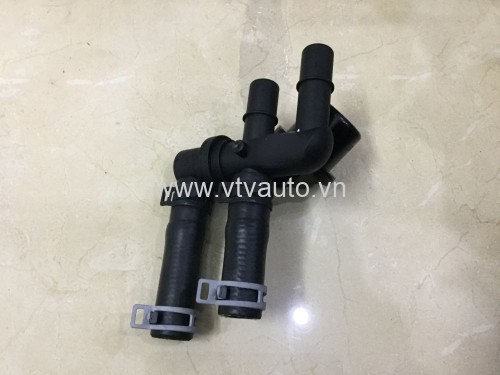 Cụm chia nước nóng Ford Transit 2014-2019