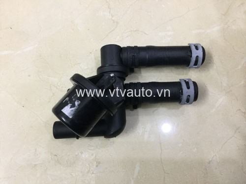Cụm chia nước nóng Ford Transit 2014-2019