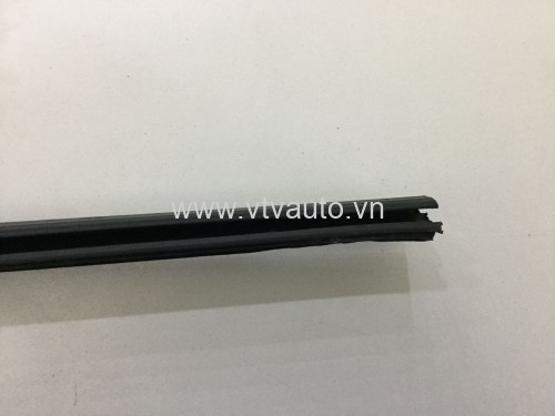 Nẹp chân kính trong Toyota Land Cruiser 1992-1997