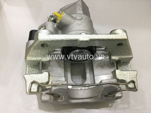 Cùm ( gông) phanh sau phải Ford Focus 2005-2008