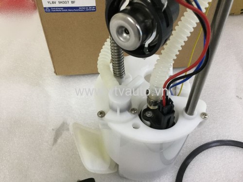Cụm bơm xăng Ford Escape 3.0, 2001-2005