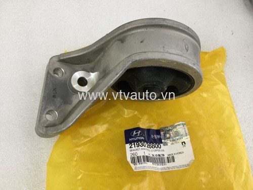 Chân máy sau ( ngay thước lái) Hyundai Santafe 2002-2005