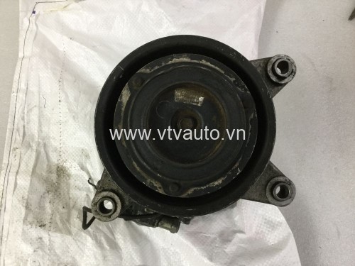 Lốc điều hòa ( lốc lạnh) bãi Toyota Crown 1992-1995
