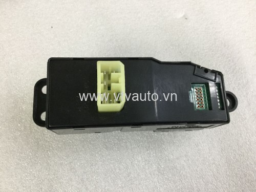 Công tắc lên kính tổng Hyundai Starex