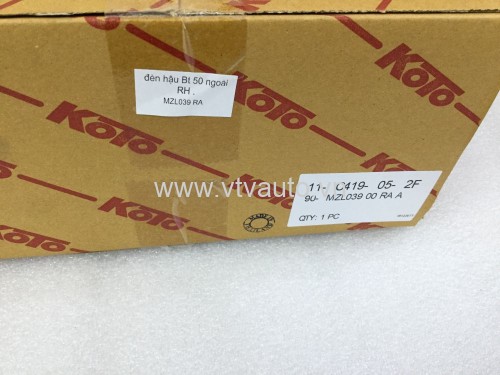 Đèn hậu ngoài phải Mazda BT50 2012-2015