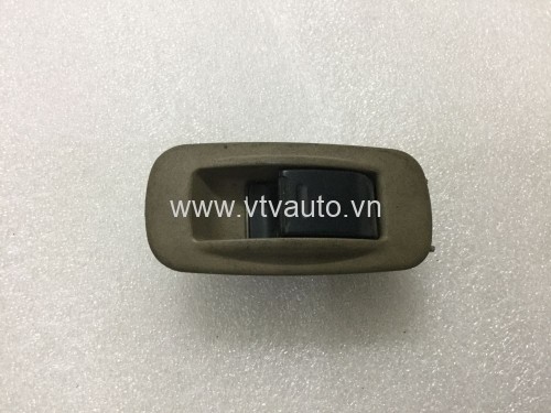 Công tắc đơn lên kính sau bãi Toyota Zace