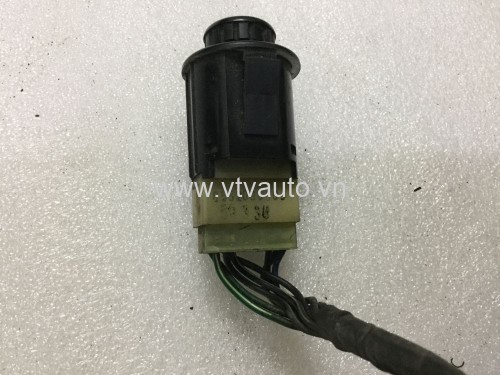 Công tắc gài cầu bãi Ssangyong Korando 2001-2005