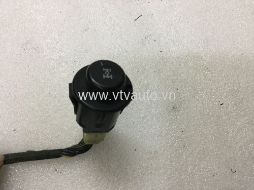 Công tắc gài cầu bãi Ssangyong Korando 2001-2005