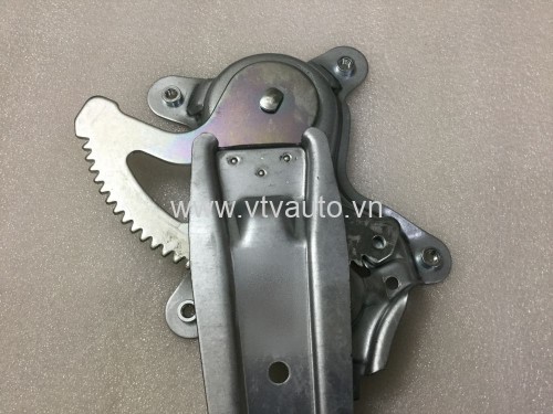 Compa nâng hạ kính sau trái Toyota Corolla Altis 2003-2007