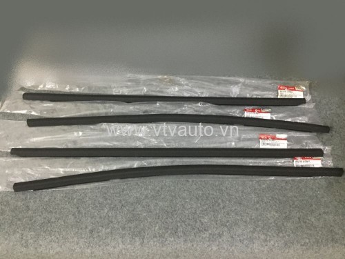 Bộ 4 nẹp chân kính (Combo 1 bộ nẹp chân kính  xe) Kia Morning 2004-2007