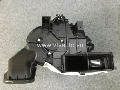 Hộp đựng quạt dàn lạnh Hyundai Accent 2011-2015