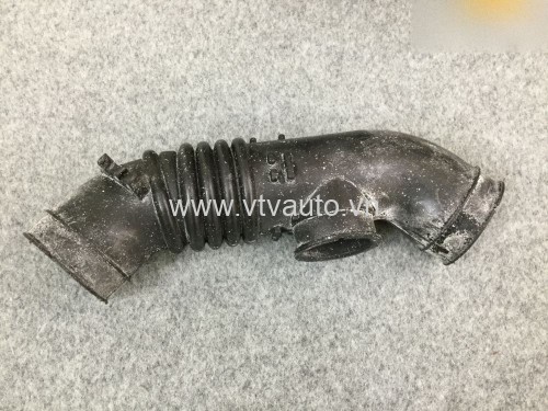 Cổ hút gió vào động cơ Toyota Corolla 1991-1995